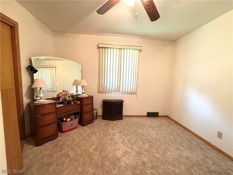 Niles, OH 44446 Photo 13