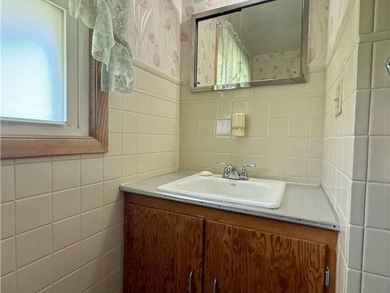Niles, OH 44446 Photo 14
