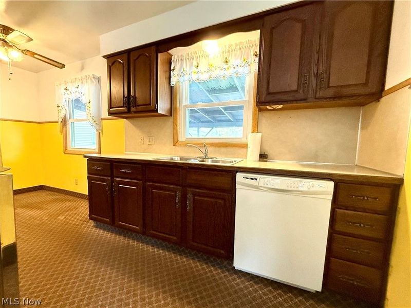Niles, OH 44446 Photo 6