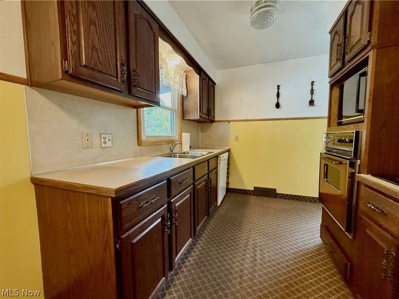 Niles, OH 44446 Photo 7