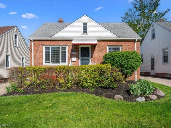 1617 Fruitland Avenue , Mayfield Heights, OH 44124