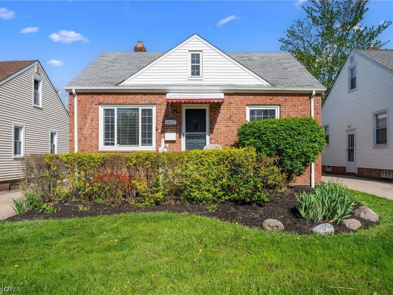 1617 Fruitland Avenue, Mayfield Heights, OH 44124 Photo 1