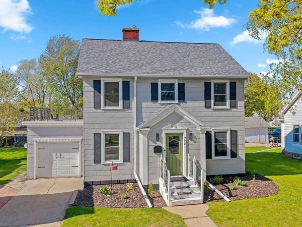 722 KIMBERLY AVENUE, Kimberly, WI 54136