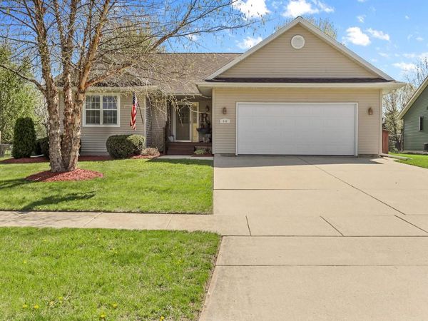 640 6th Street, Evansville, WI 53536