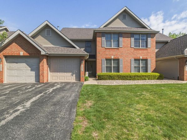 1096 Lakewood Court , Schererville, IN 46375