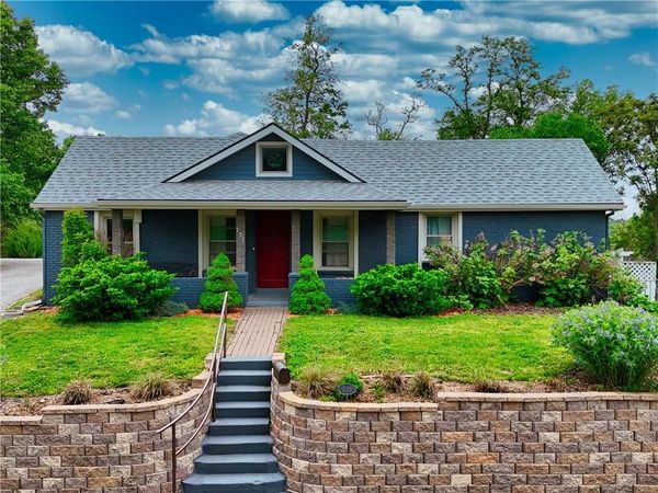 731 Welt Street, Weston, MO 64098