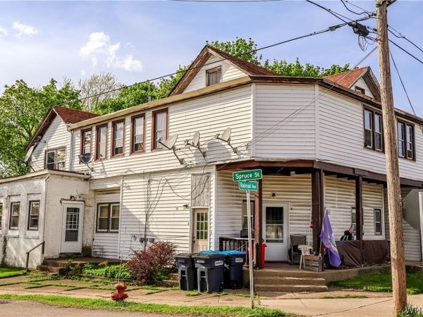 2092 Spruce Street , North Collins, NY 14111