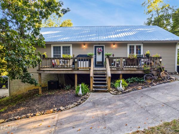 2750 Highway 72 , Maryville, TN 37801