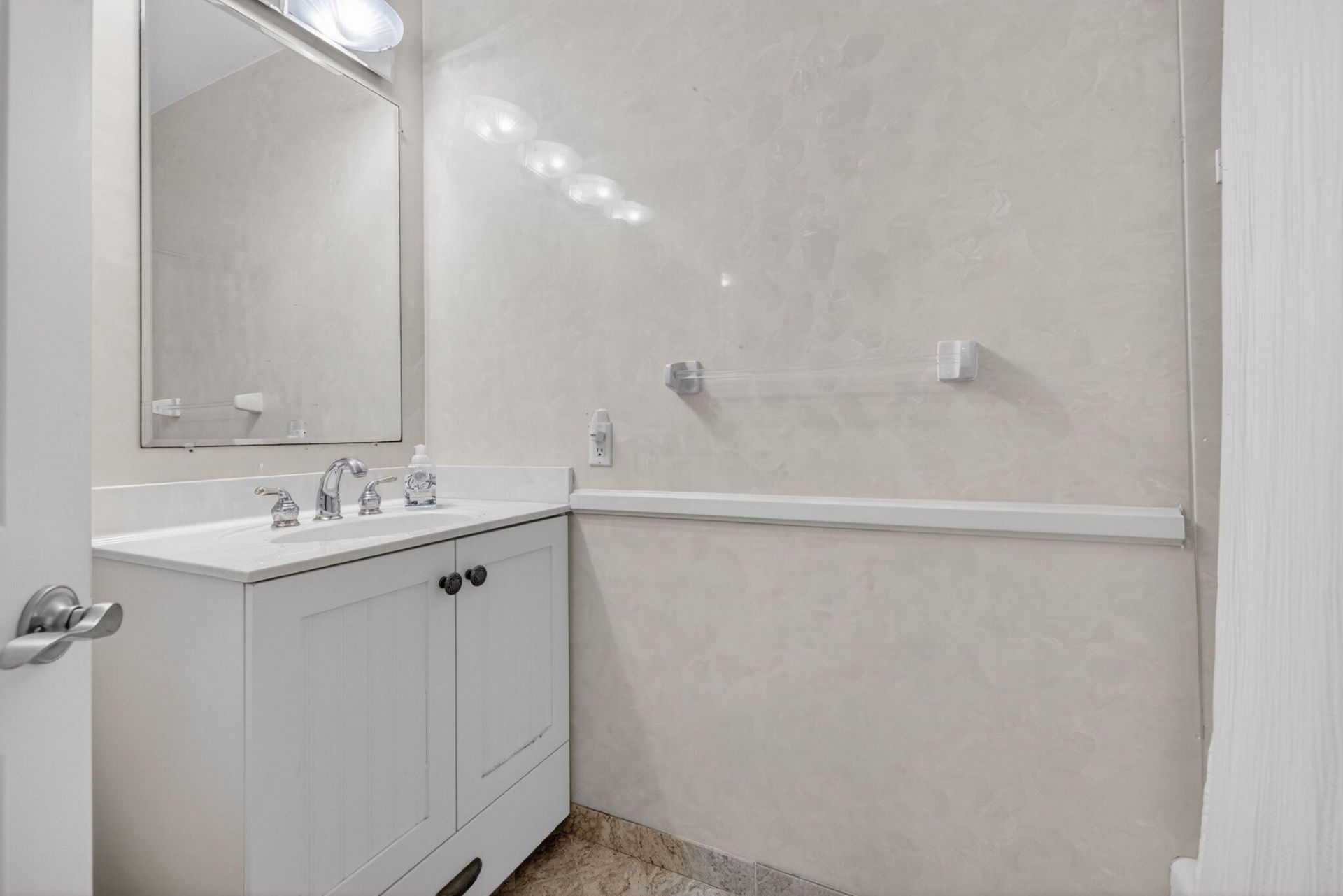 1630 Seaway Drive, Unit 304, Fort Pierce, FL 34949 Photo