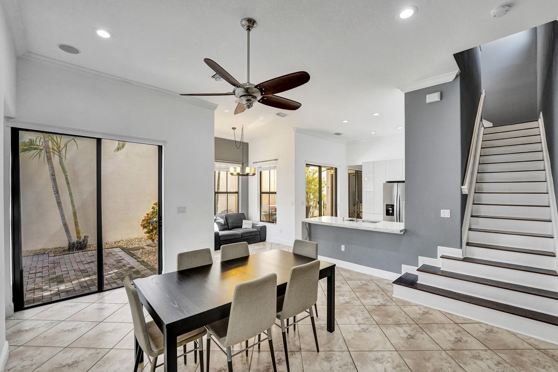 3946 NW 84th Way, Cooper City, FL 33024 Photo
