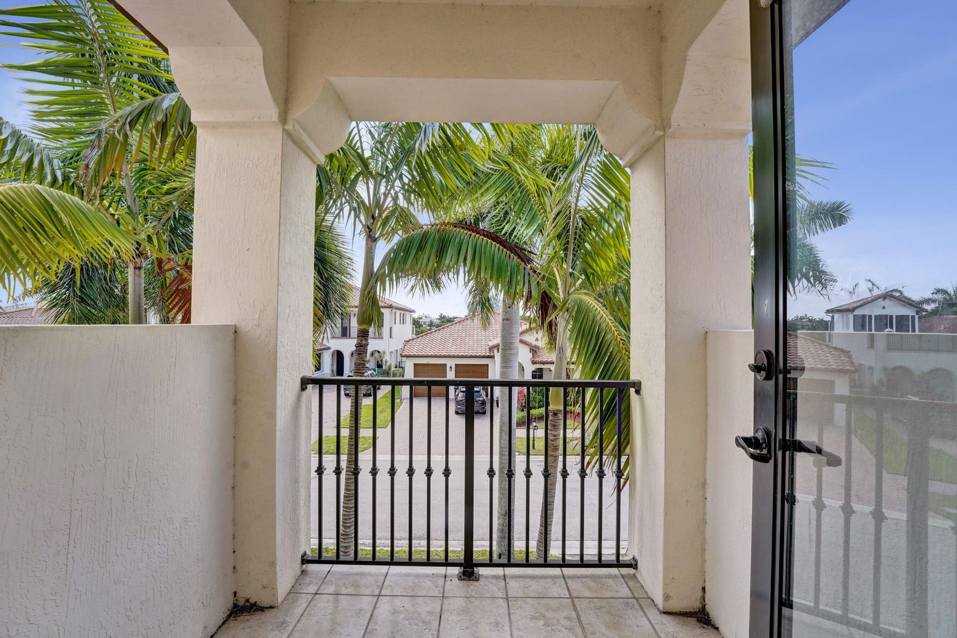 3946 NW 84th Way, Cooper City, FL 33024 Photo