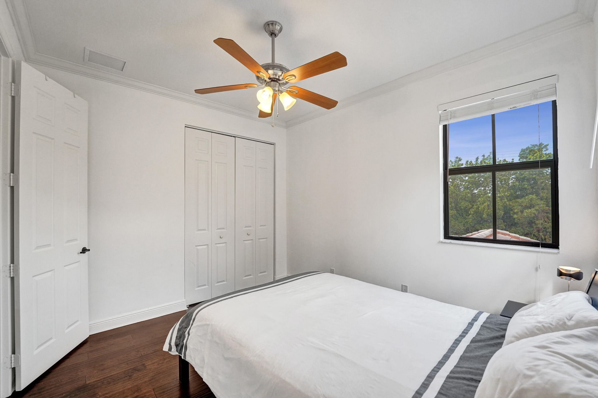 3946 NW 84th Way, Cooper City, FL 33024 Photo