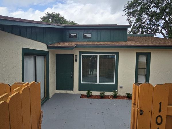 1016 Manor Drive, Unit 5c, Palm Springs, FL 33461
