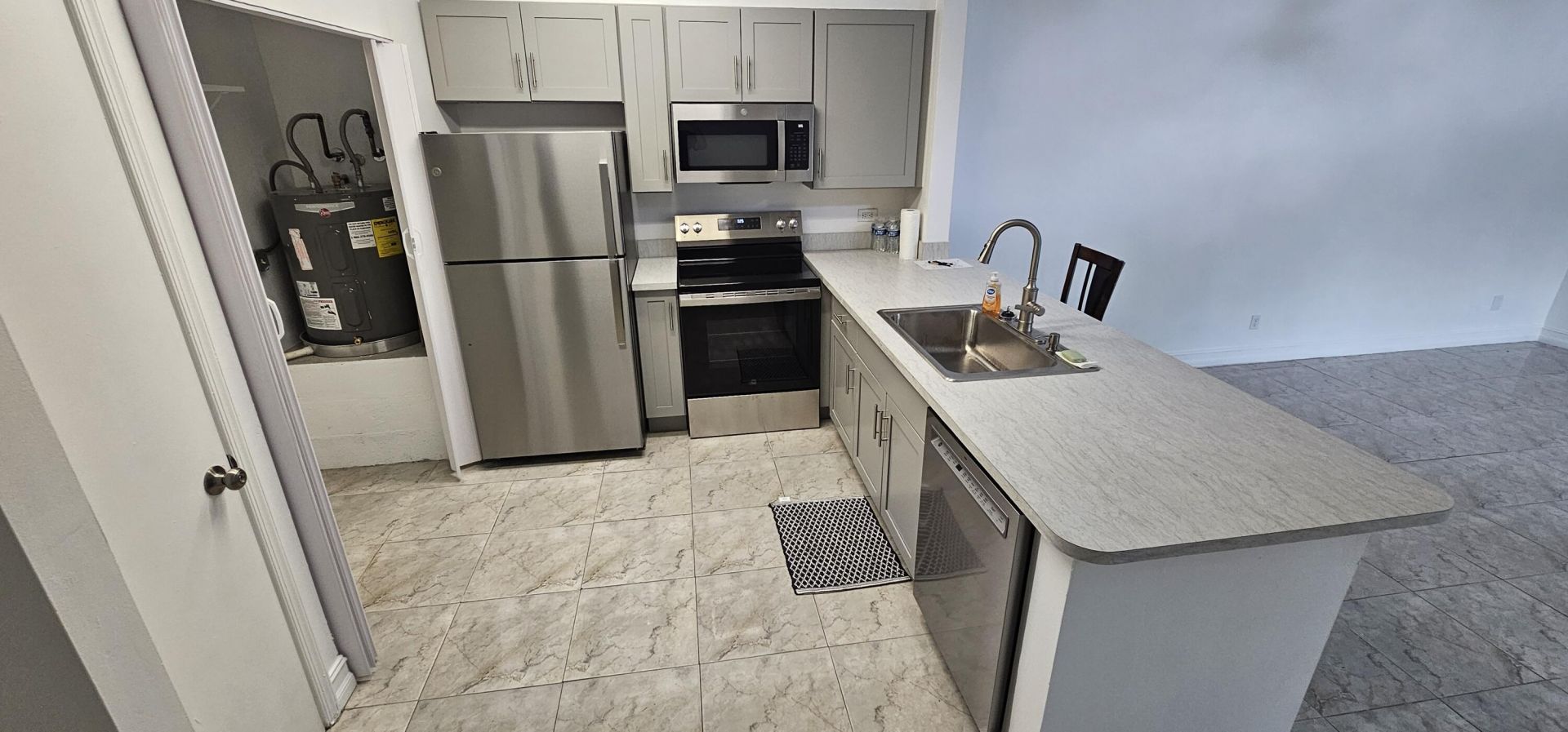 1016 Manor Drive, Unit 5c, Palm Springs, FL 33461 Photo