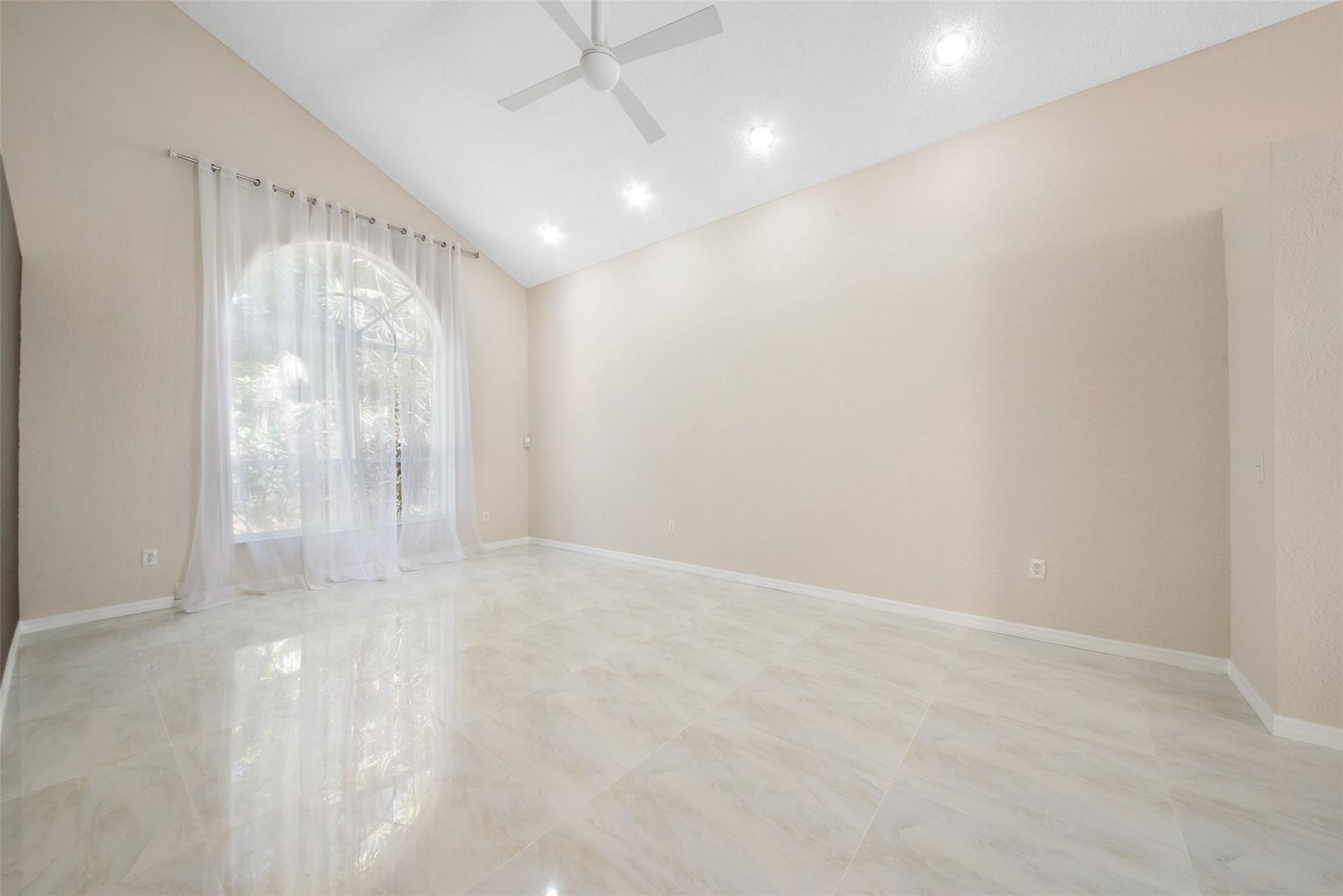6625 NW 75th Place, Parkland, FL 33067 Photo