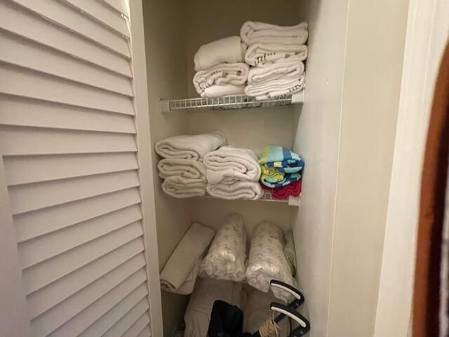 22 Colonial Club Drive, Unit 103, Boynton Beach, FL 33435 Photo