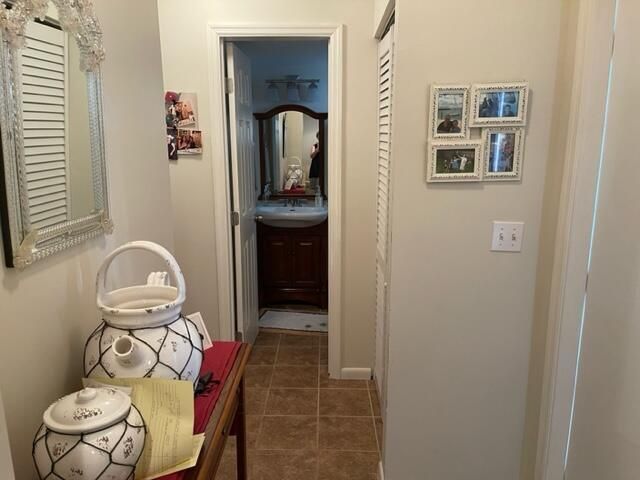 22 Colonial Club Drive, Unit 103, Boynton Beach, FL 33435 Photo