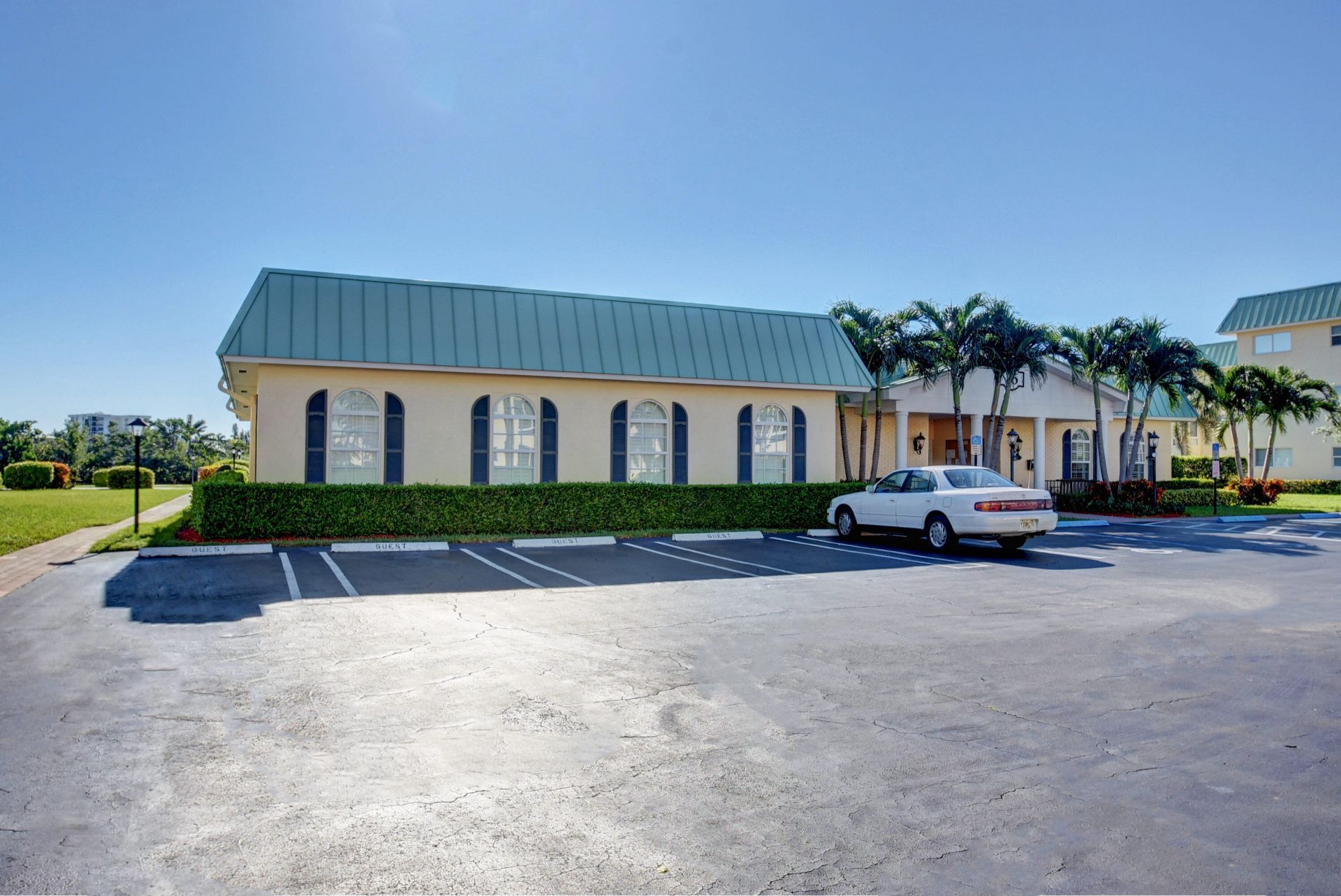 22 Colonial Club Drive, Unit 103, Boynton Beach, FL 33435 Photo