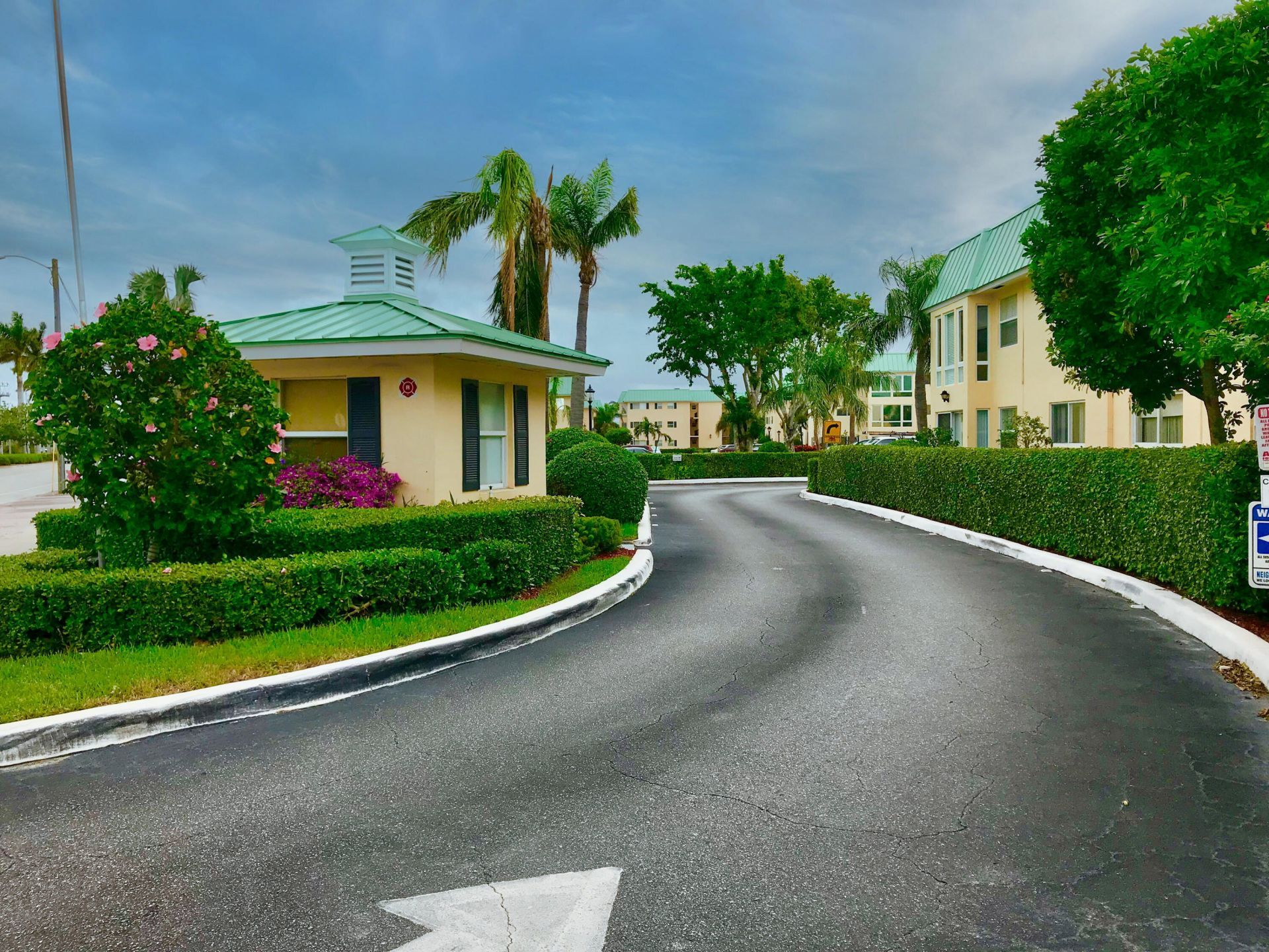22 Colonial Club Drive, Unit 103, Boynton Beach, FL 33435 Photo