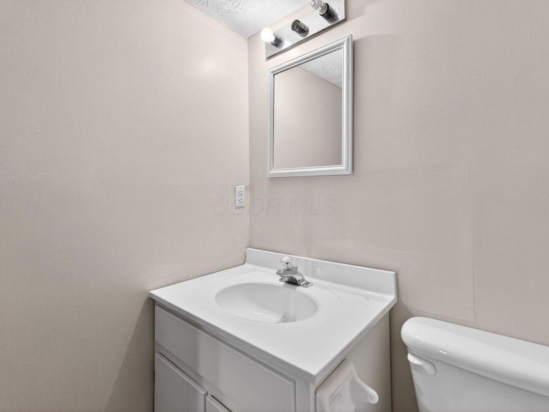 3001 Cooper Bluff Drive, Columbus, OH 43231 Photo 27
