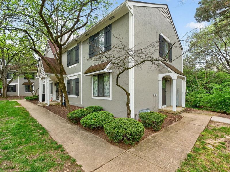 3001 Cooper Bluff Drive, Columbus, OH 43231 Photo 3