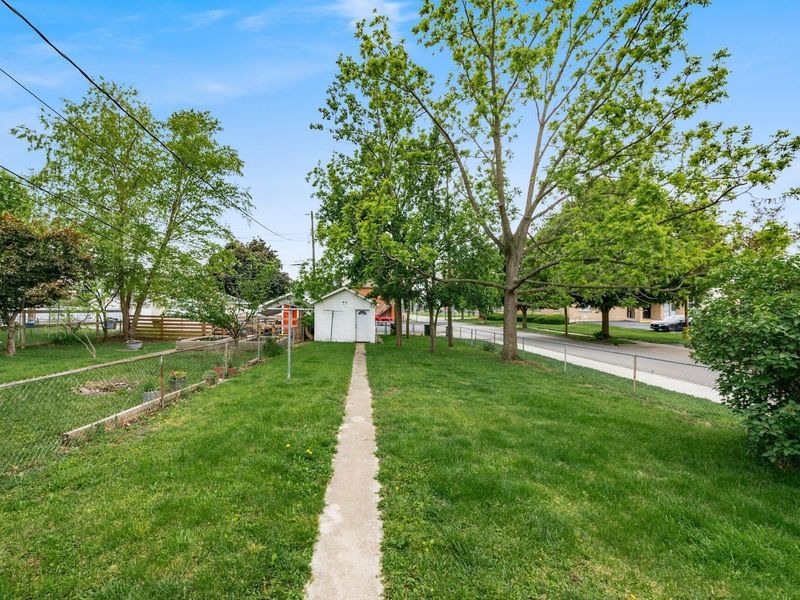 211 E Jenkins Avenue, Columbus, OH 43207 Photo 40