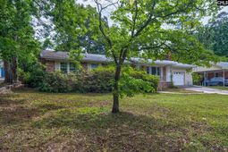 1134 Woodland Drive photo 4