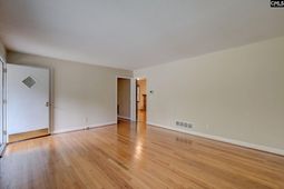 1134 Woodland Drive photo 4