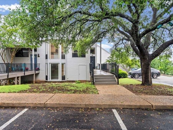 115 World Of Tennis SQ , Lakeway, TX 78738