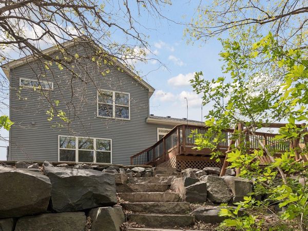 1658 Oakbrooke Circle, Eagan, MN 55122