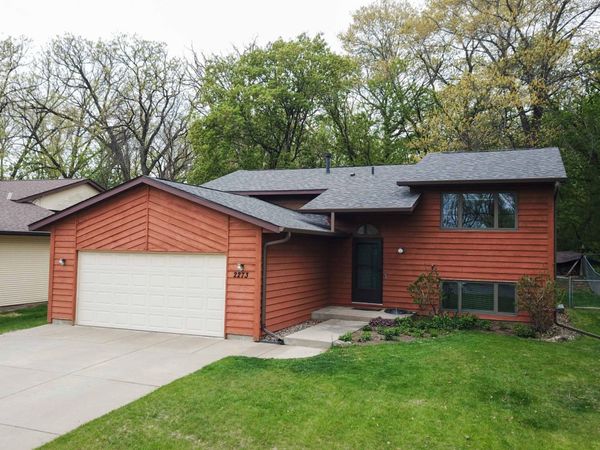 2273 6th Street N, North Saint Paul, MN 55109