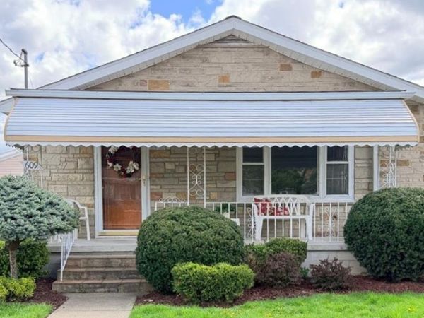 609 27th Street, Niagara Falls, NY 14301