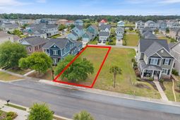 884 Crystal Water Way  photo 4