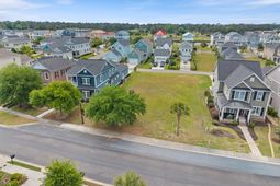 884 Crystal Water Way  photo 4