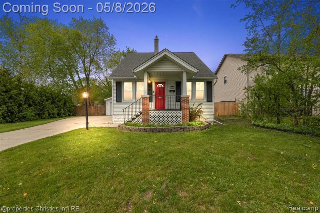 30475 Brentwood Street, Southfield, MI 48076 Main Photo