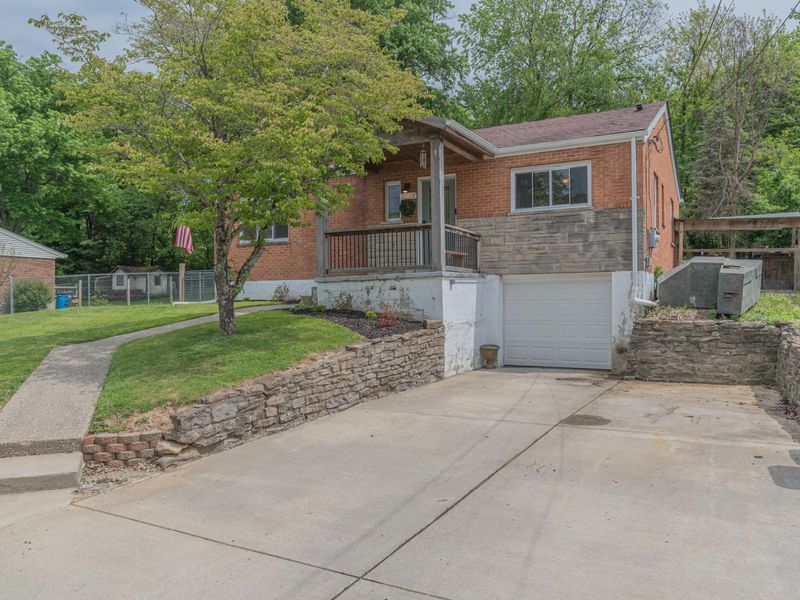 2778 Coral Drive, Hebron, KY 41048 Photo 2