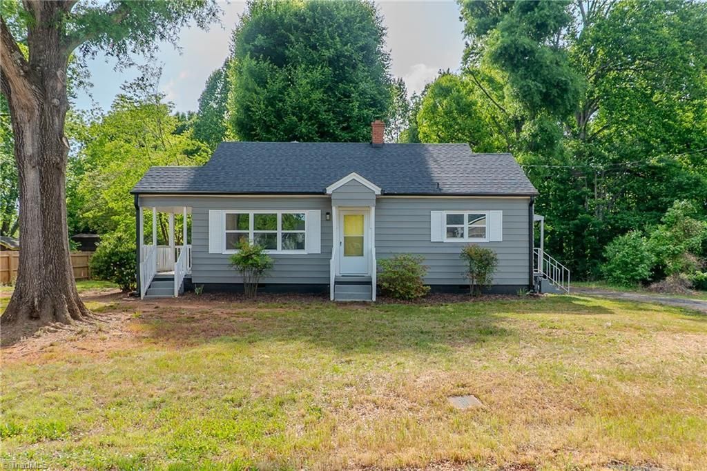 519 N Staley Street, Liberty, NC 27298 Main Photo