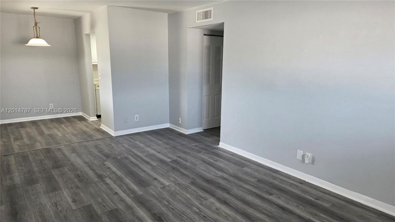 1210 Old Boynton Rd , Unit 114, Boynton Beach, FL 33426 Photo