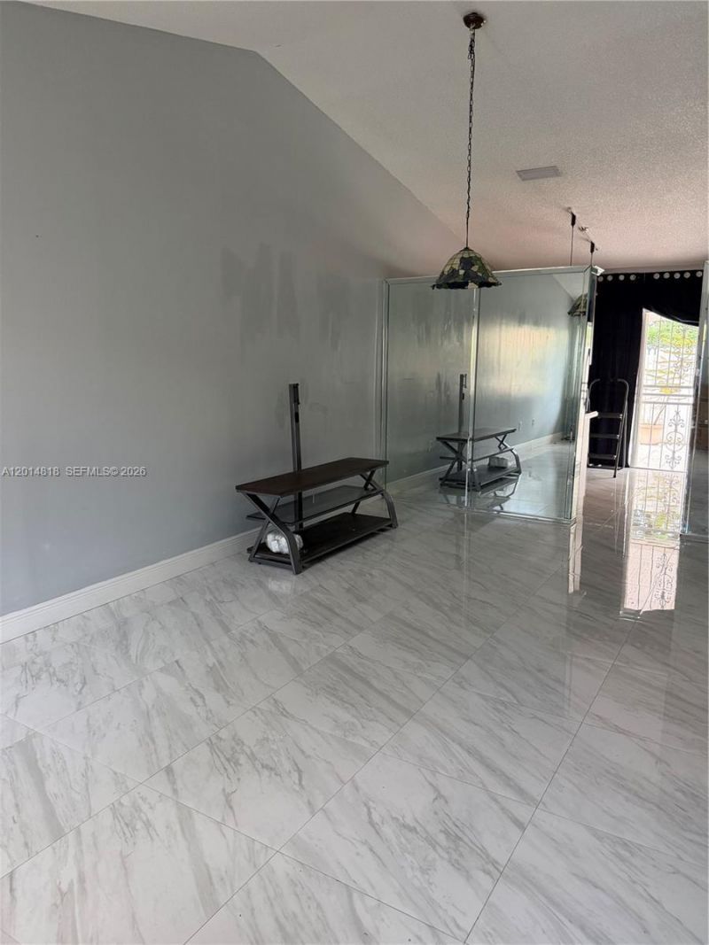 7101 W 24th Ave, Unit 14, Hialeah, FL 33016 Photo