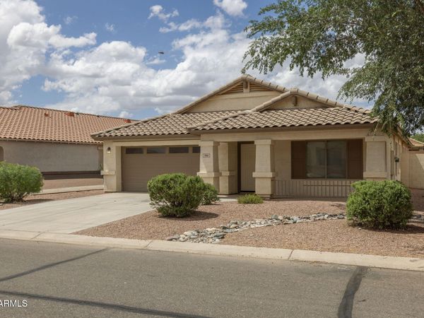 740 E MULE TRAIN Trail, San Tan Valley, AZ 85143