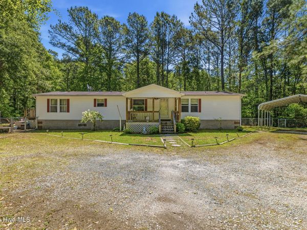 153 Tar Landing Road, Holly Ridge, NC 28445