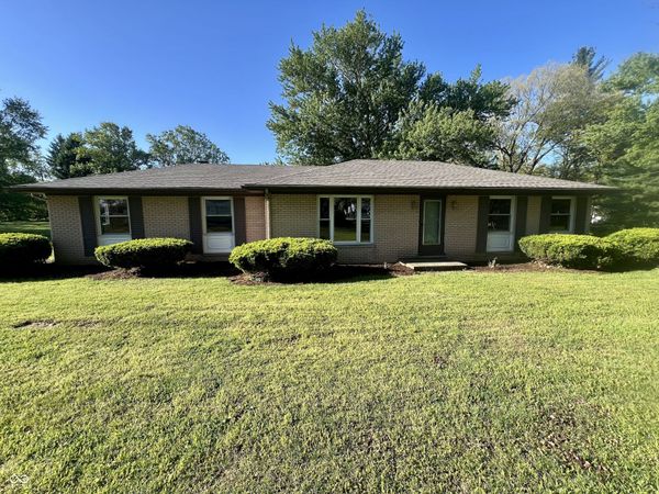 651 S Coal Creek Drive, Hillsboro, IN 47949