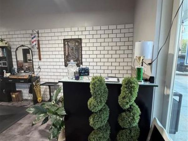 9338 US 165 SUITE B Highway, Woodworth, LA 71485