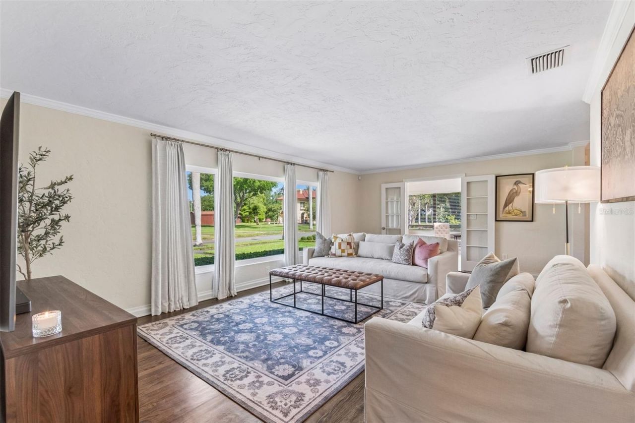 301 26th Street W, Bradenton, FL 34205 Photo