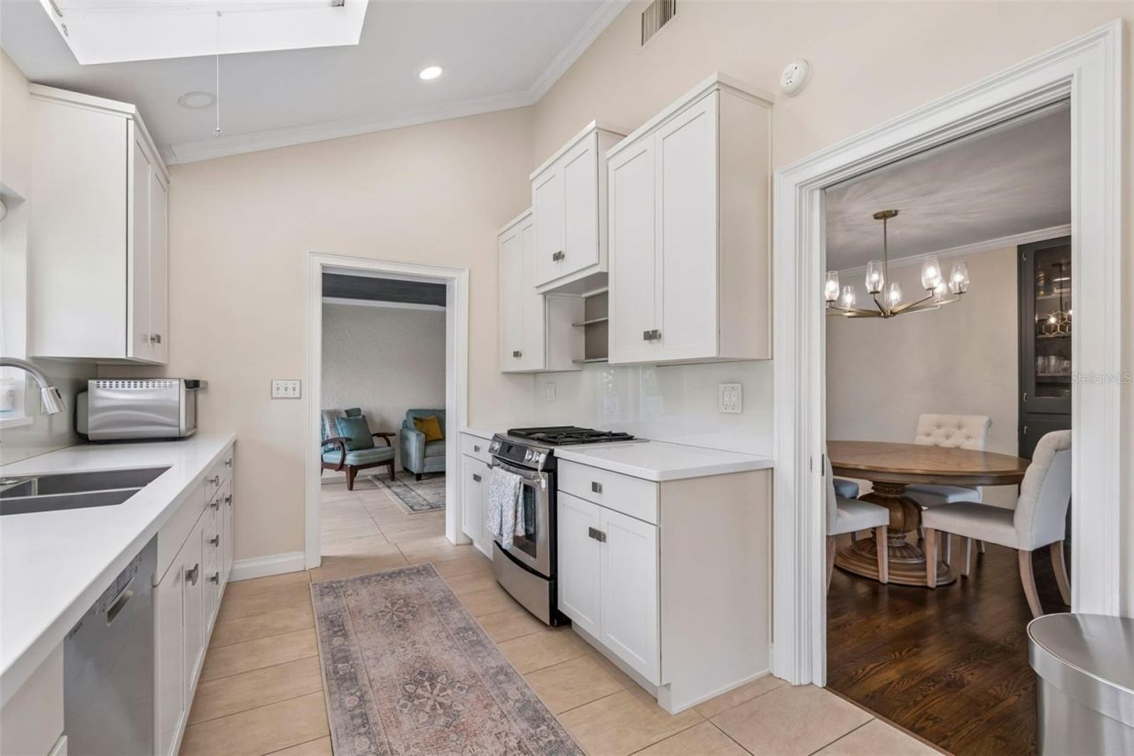 301 26th Street W, Bradenton, FL 34205 Photo