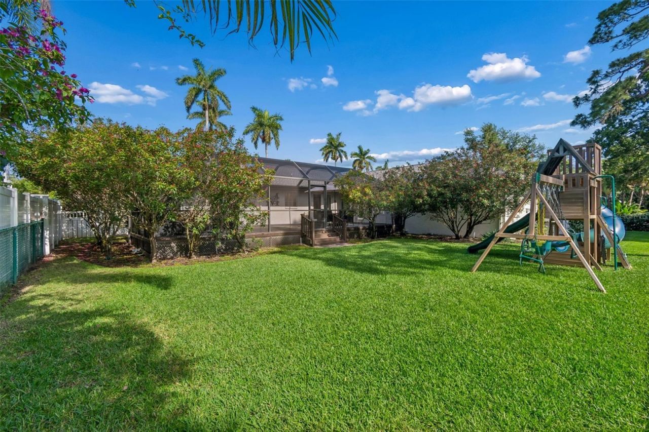 301 26th Street W, Bradenton, FL 34205 Photo
