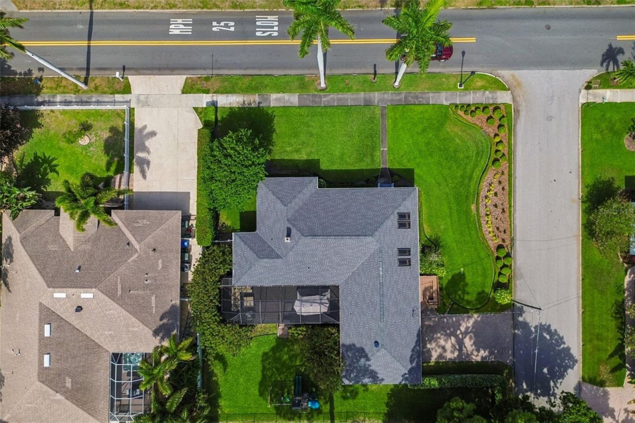 301 26th Street W, Bradenton, FL 34205 Photo
