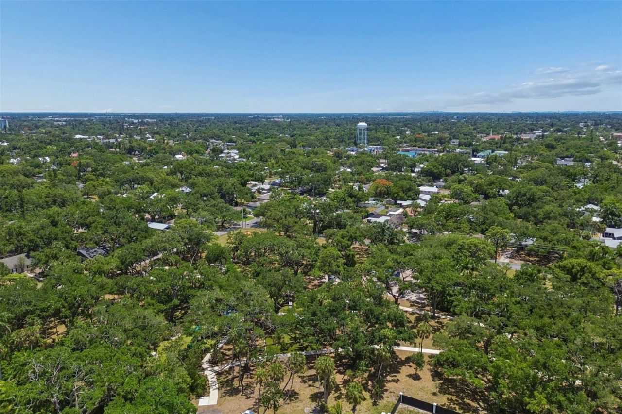 301 26th Street W, Bradenton, FL 34205 Photo