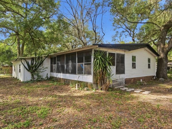 6945 NE 5TH PLACE , OCALA, FL 34470