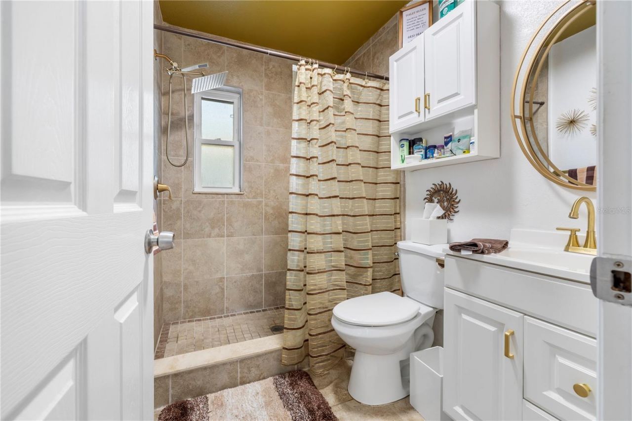 8187 23rd Avenue N, Saint Petersburg, FL 33710 Photo
